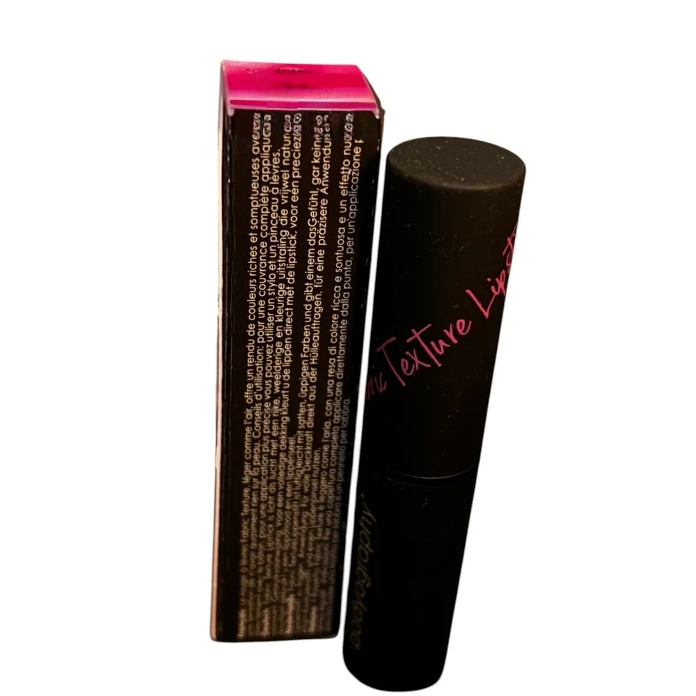 Bodyography Fabric Texture Lipstick Deep Red Professional Makeup New in Box